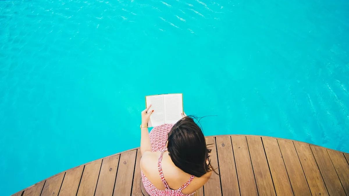 Idée contour de piscine